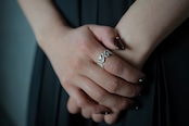 Karen silver , Heart frame ring