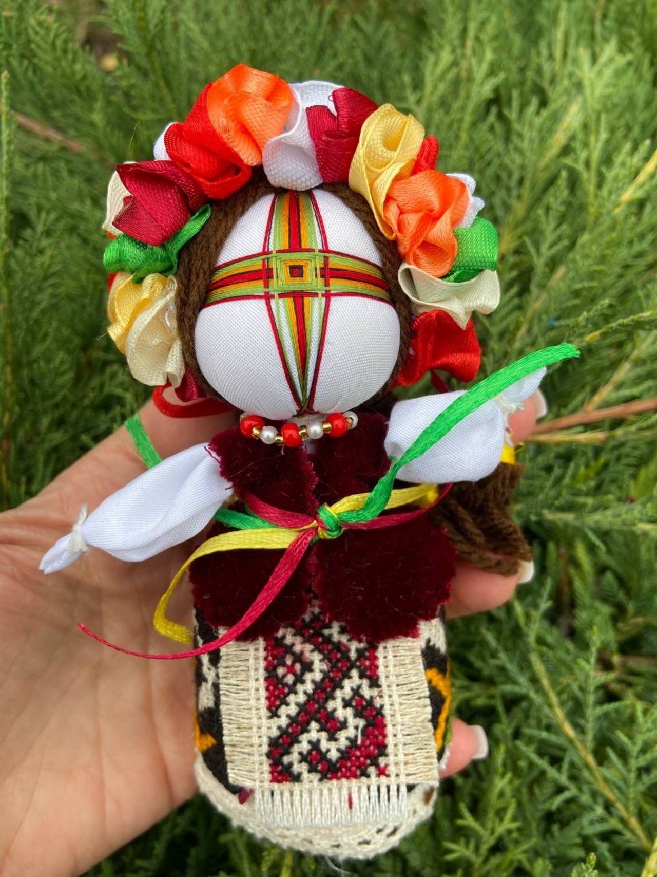 UA.Designer手作りモタンカ 14cm（ウクライナの御守り）スタンド付き - 3