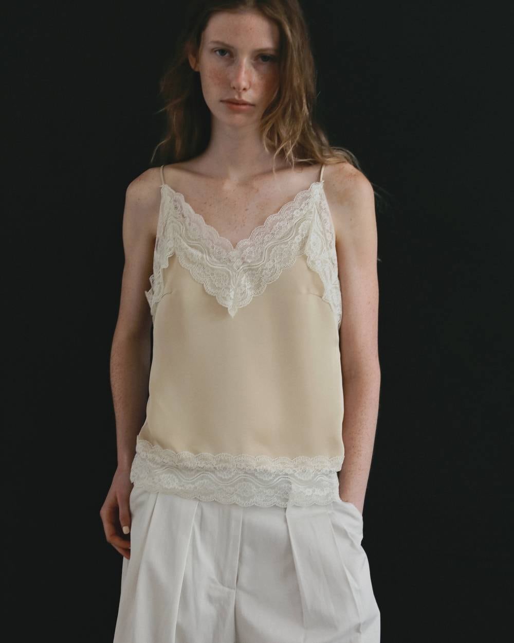 anuke 】Satin Lace Camisole | valance 福井｜レディース セレクト