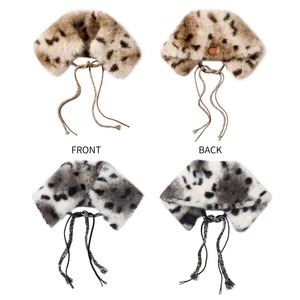 雪斑に包まれて眠る猫のファーカラー　E00623