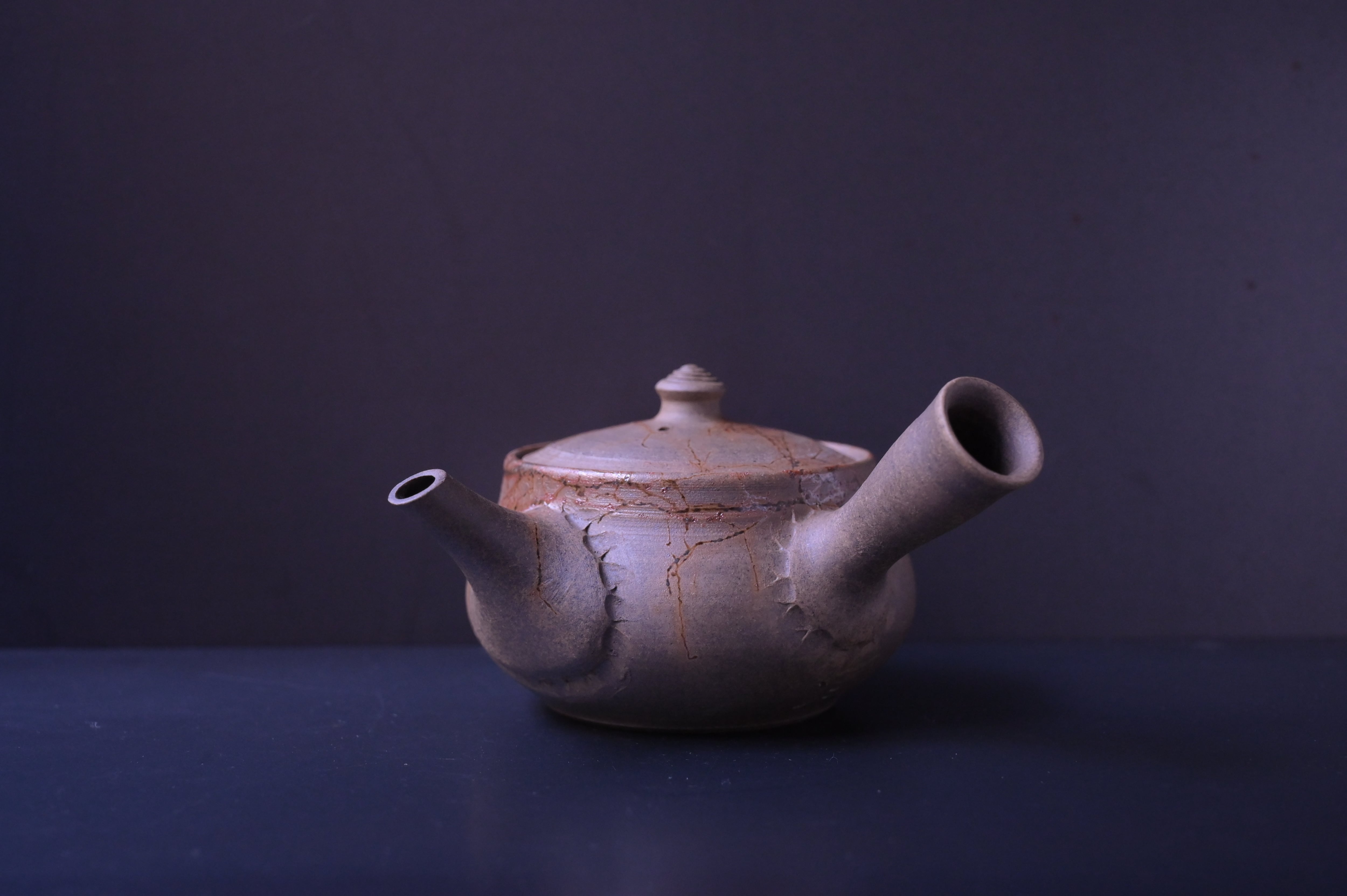 谷川仁 炭化藻がけ茶注 A | 鎌倉倶楽部 茶寮