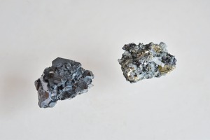 Galena, Pyrite, Clear quartz - ガレナ(方鉛鉱)、 パイライト、クリアクオーツ