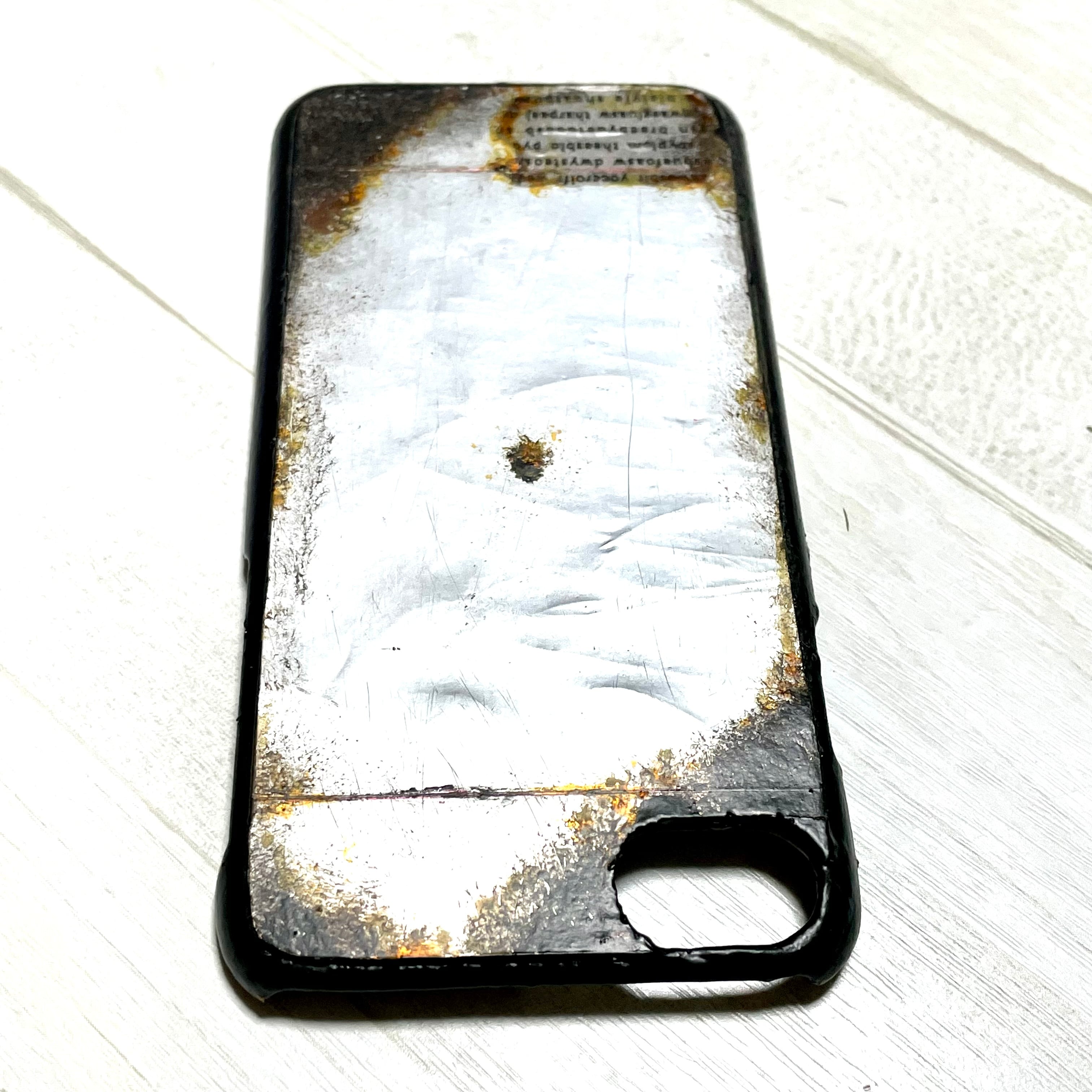 【完成オリジナルオーダー】サビ塗装メタルプレートスマホケース各機種で製作 4719cf44460792fe480132da86dbad