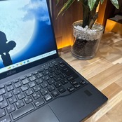\ 公式ショップ限定価格❣️/ 美品《LTEモデル》2022年モデル【LIFEBOOK U9312/K】第12世代 SSD256GB フルHD ノートパソコン 安心サポート&3ヶ月保証付き