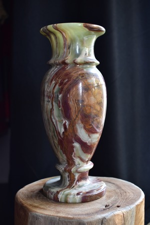 Onyx flower vase