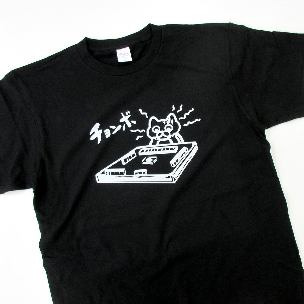 麻雀ネコ おもしろ Tシャツ cat46  国士無双 緑一色 大三元 九連宝燈 ロン チョンボ 猫服 ゆるキャラ ねこ 猫 服 ねこ柄 猫柄 手描き ギャンブル
