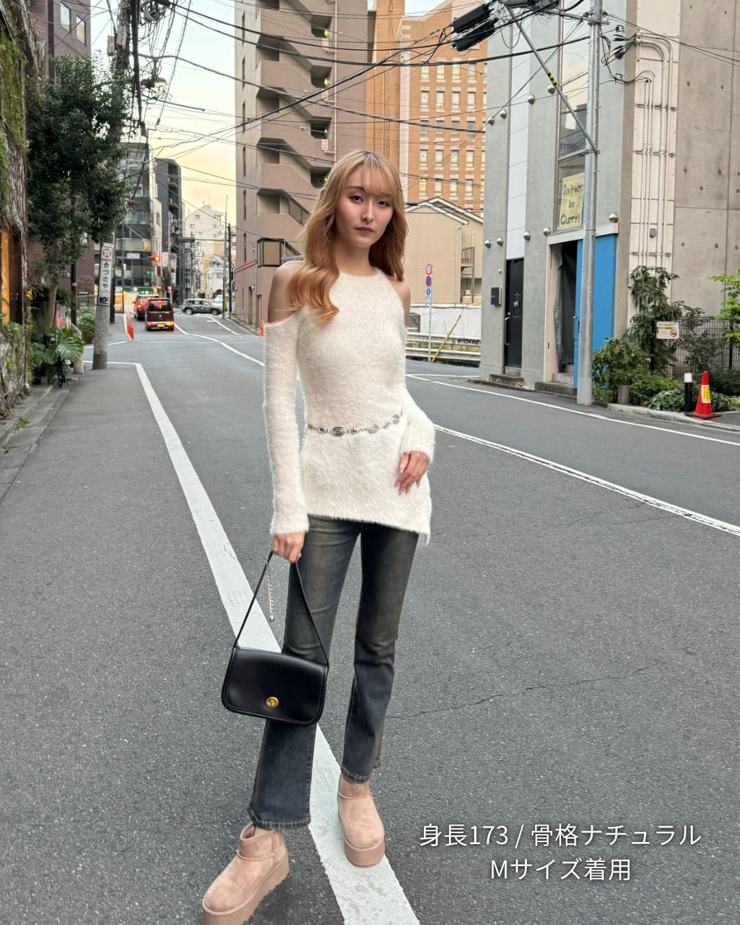 オープンショルダーシャギーニットワンピ V04502 | Lily オープンショルダーシャギーニットワンピ V04502 | Lily