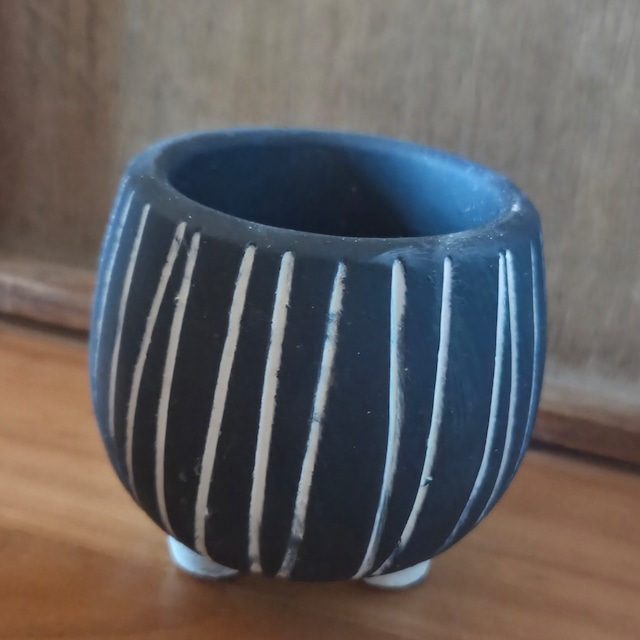 脚付きpot