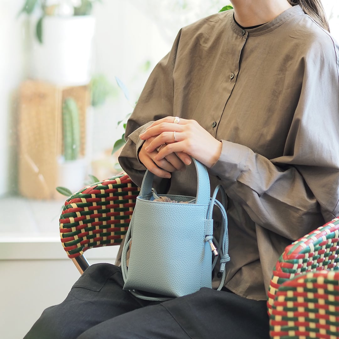 1050 シュリンク ミニ ショルダーバッグ 2WAY H.62 アッシュソワソン