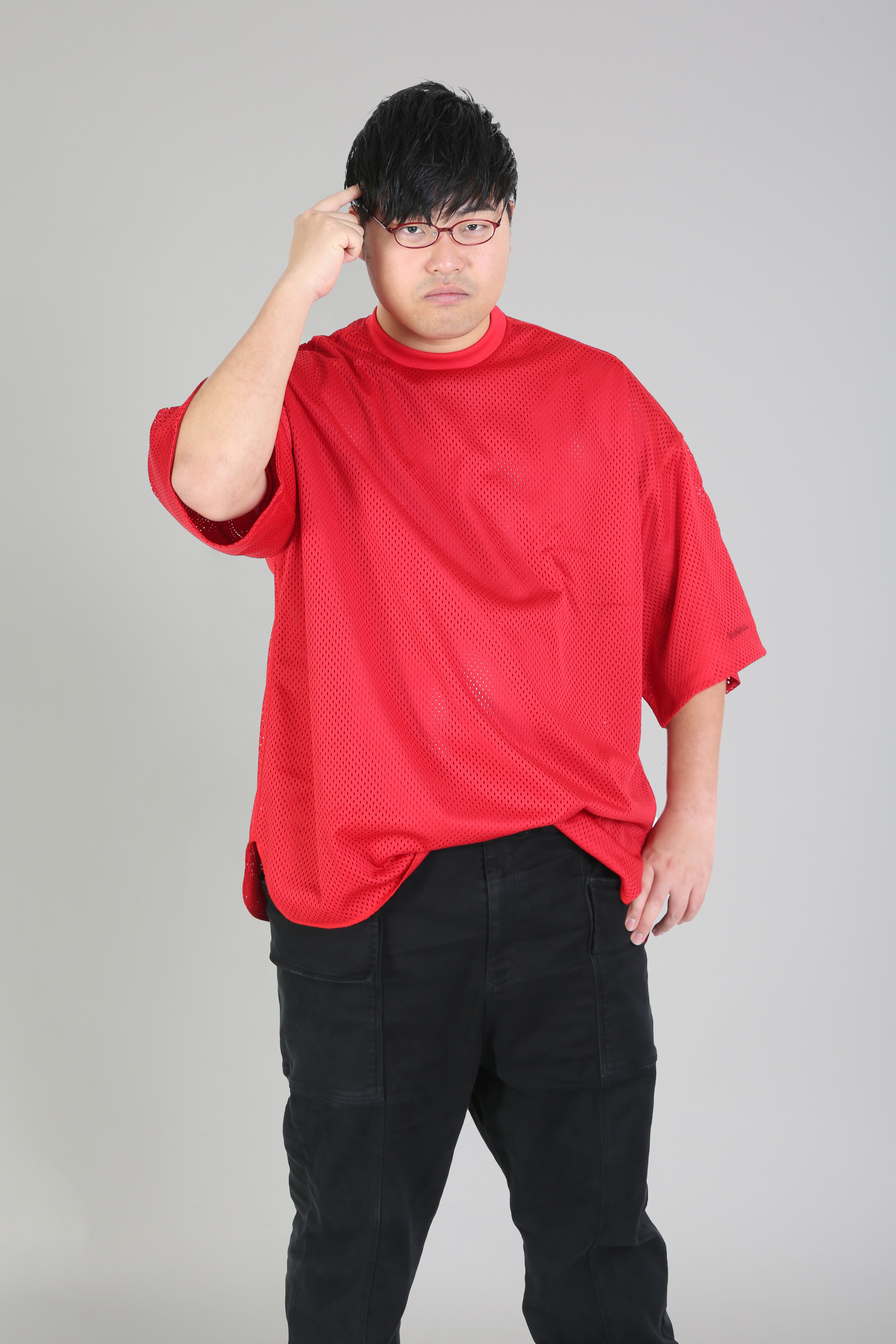 メッシュオーバーサイズTシャツ(胸元ロゴ入り赤) | Shu NeVaDa
