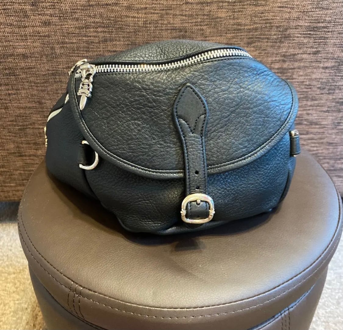 CHROME HEARTS クロムハーツ スナットバック ヘビーレザー バッグ