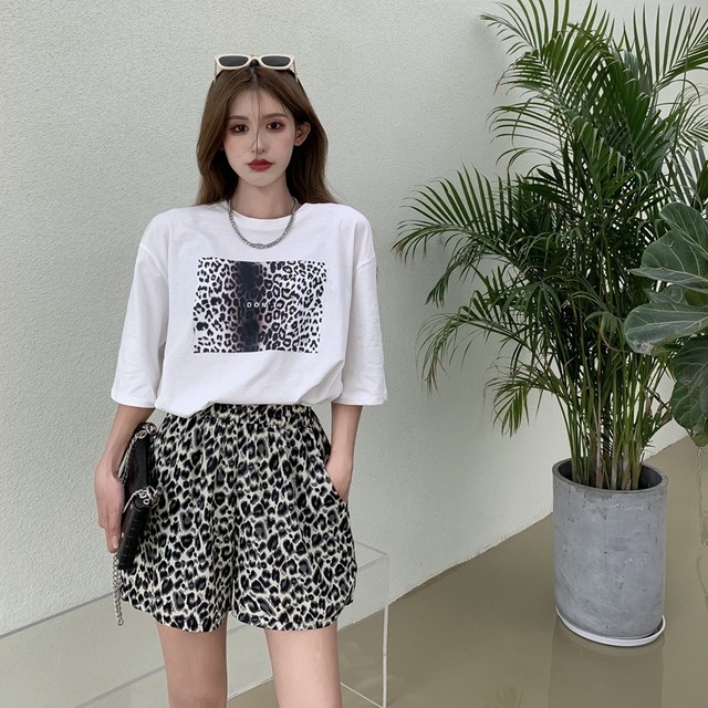 スリーブTシャツ サマーホワイトレオパードプリント柄ルーズトップス 夏物 ブラックストロベリース68340054286