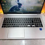 人気2021年/HP ProBook450G8/ Corei5第11世代/メモリ8GB/SSD256GB/ノートパソコン