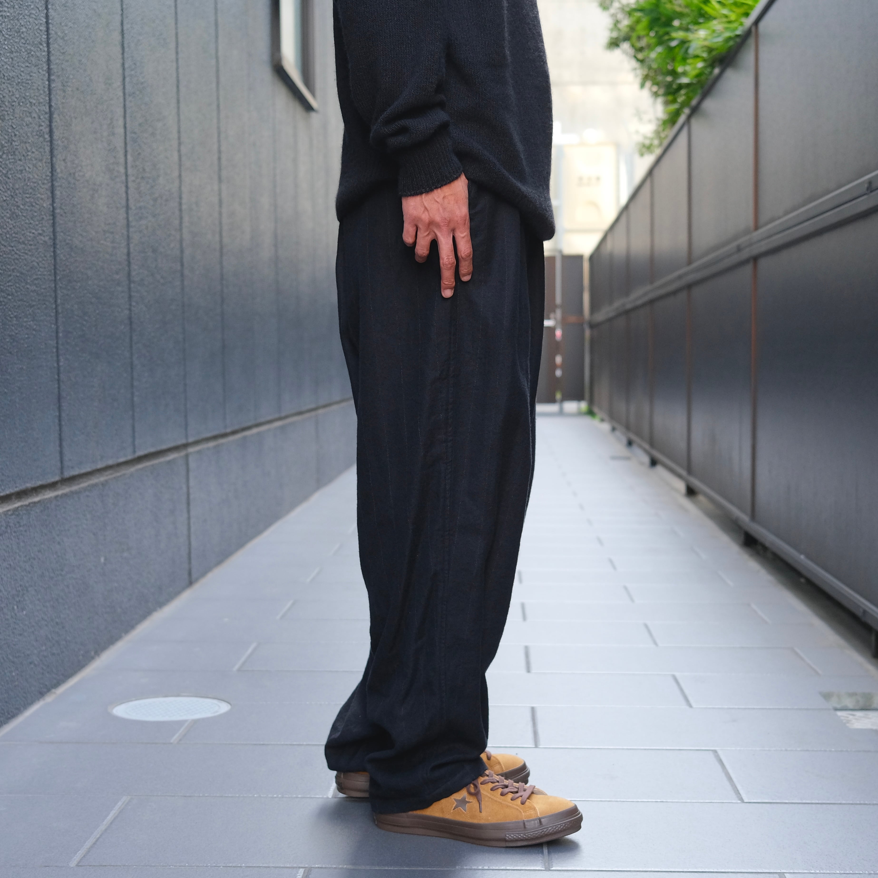 SEQUEL ストライプ テーパードパンツ L SEQUEL ストライプ テーパードパンツ L V118990641 最新