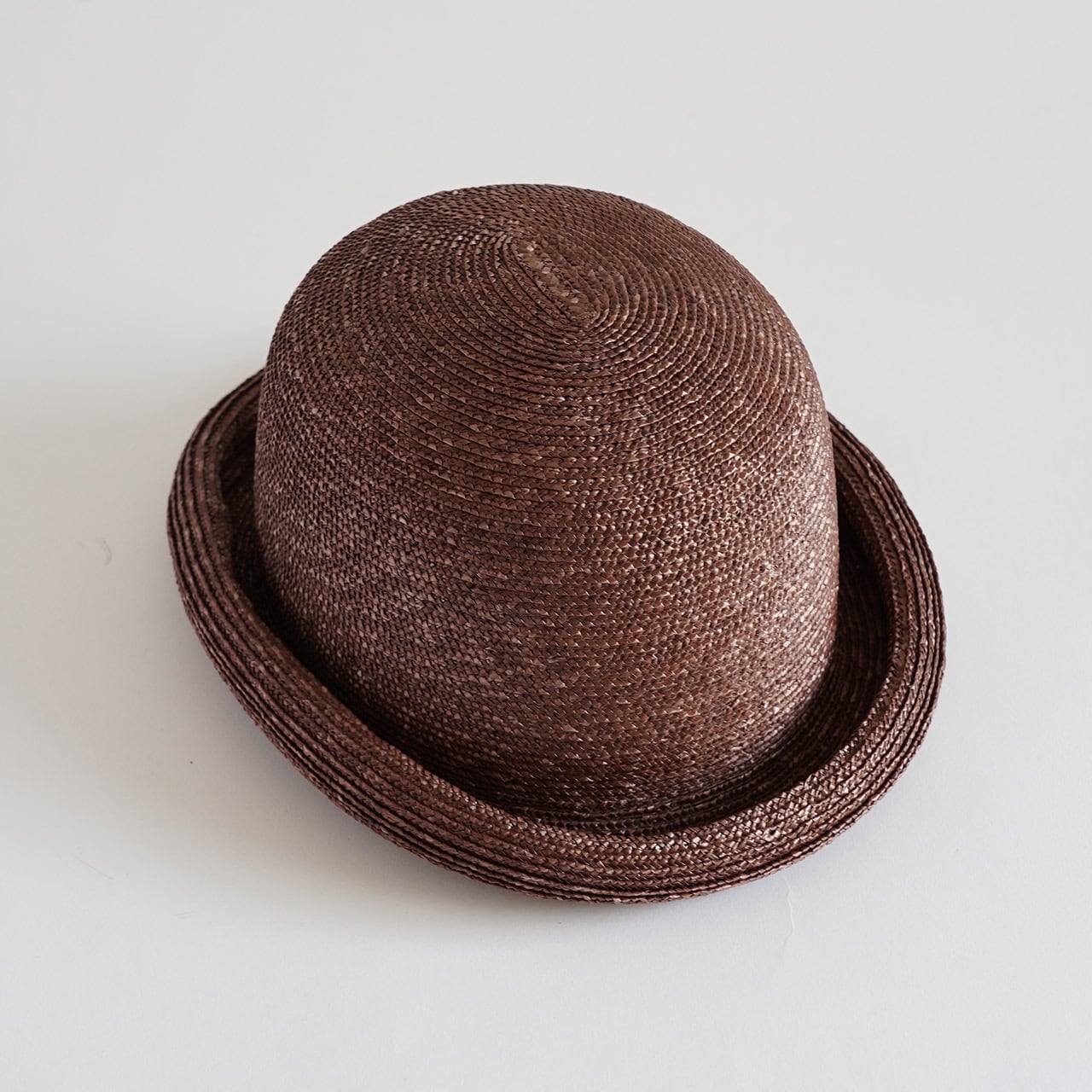 Bowler ST-細麦で制作した、クラッシックなボーラーハット- | poanca