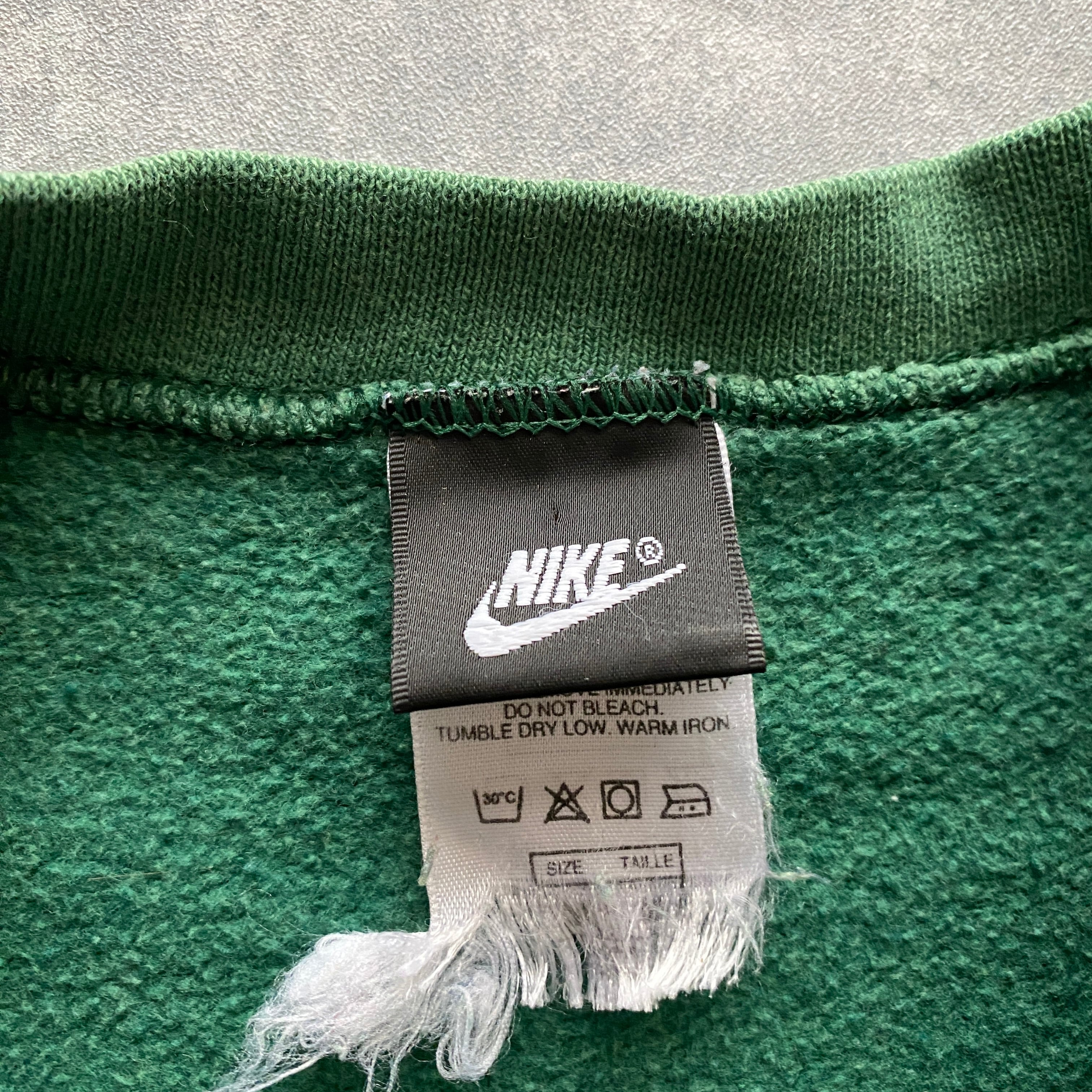 新品 NIKE ナイキ 刺繍スウォッシュ XL スウェット 緑 オーバーサイズ