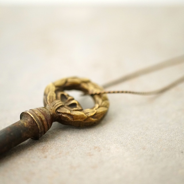 【FRENCH ANTIQUE】KEY CHARM NECKLACE / C