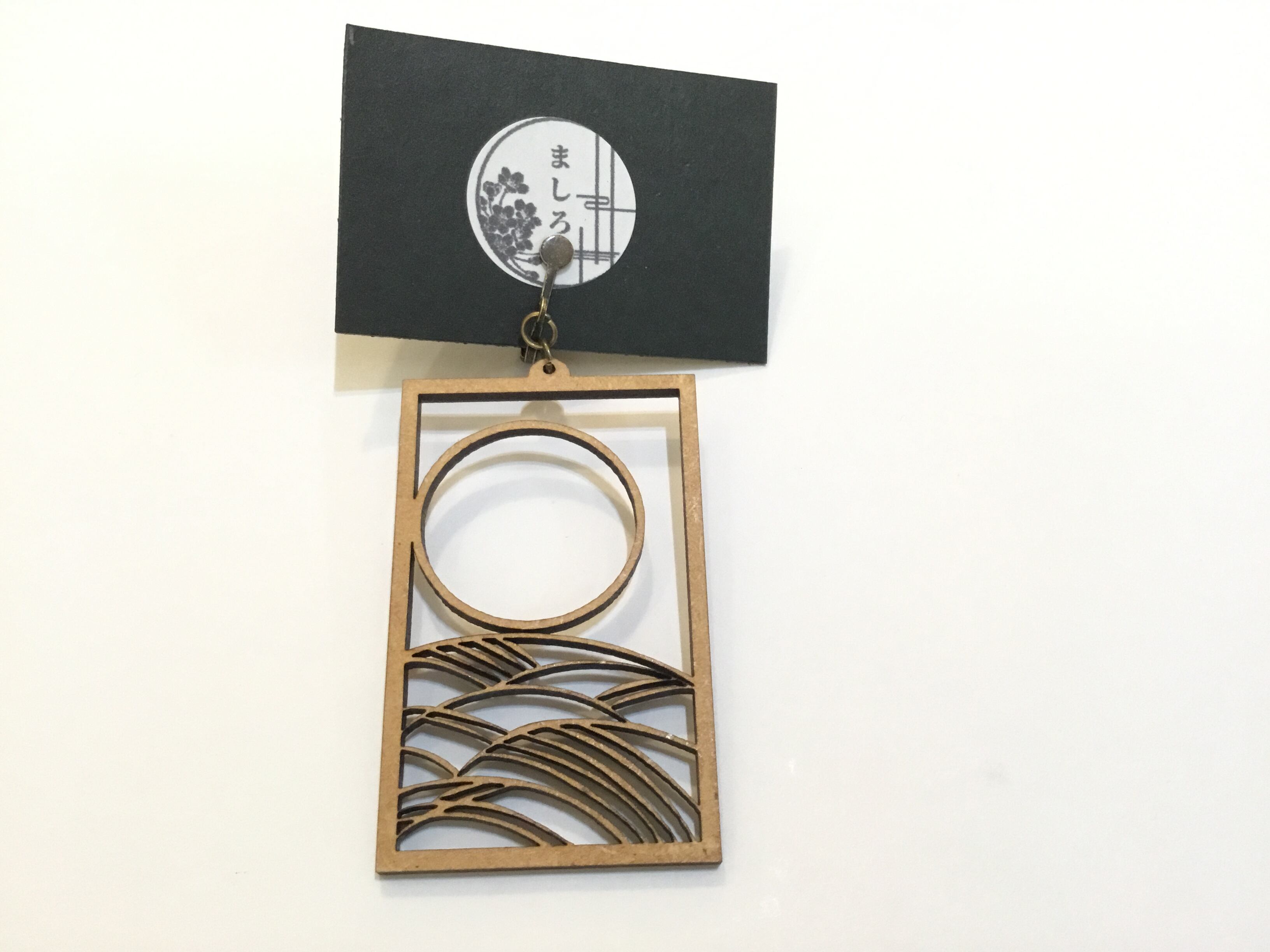 ピアス変更可能 ましろ 花札イヤリング 芒に月 京都 路地裏3坪雑貨店