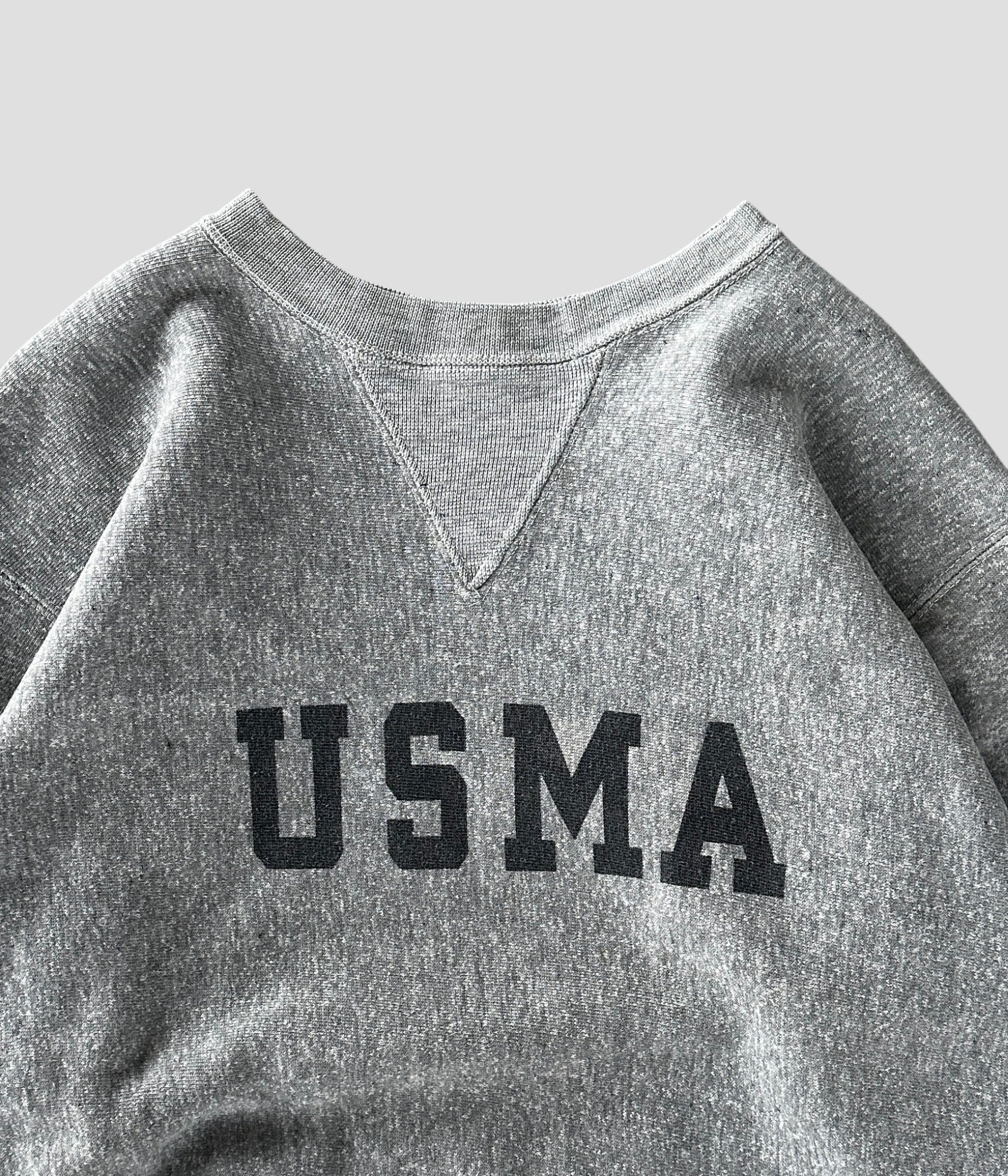 Champion- Vintage 70s L USMA Reverse Weave Sweat made in USA