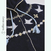 星をまとうタッセル付きニットフーディー 《P0310》