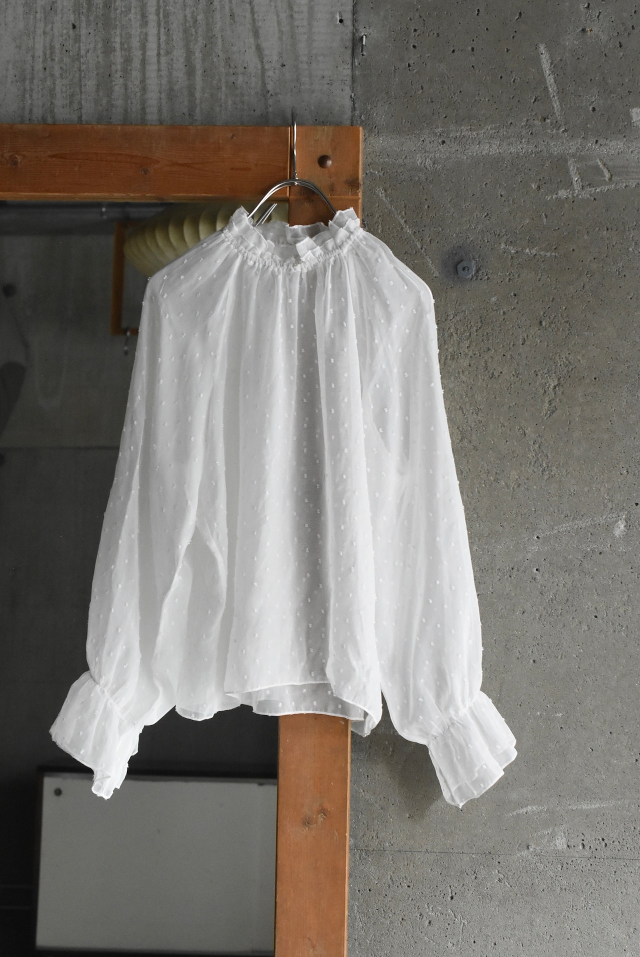 OK/90's dot & frill sheer blouse.