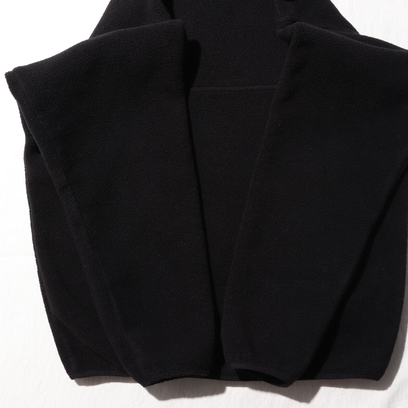 美品 M 黒×黒 USA 01年 シンチラスナップT Patagonia パタゴニア 美品 M 黒×黒 USA 01年 シンチラスナップT Patagonia パタゴニア