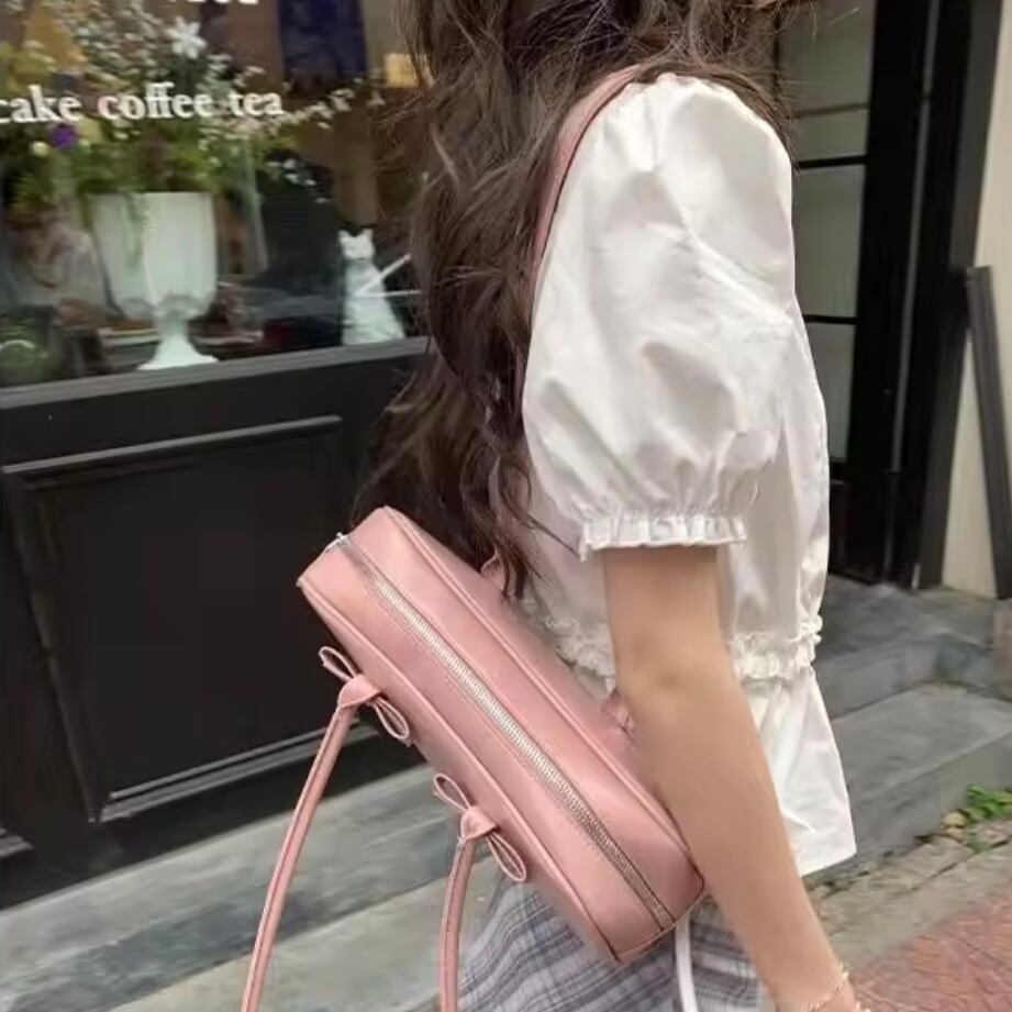 ガーリーフリルパフスリーブシャツ