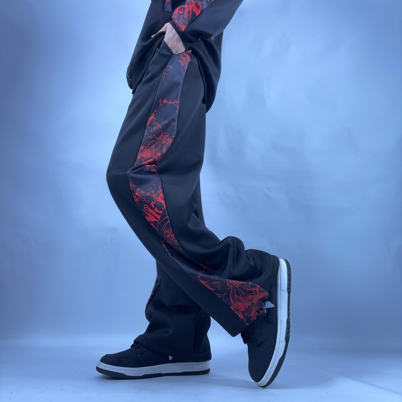 彼岸花サイド切替ドロストパンツ | NIER CLOTHING