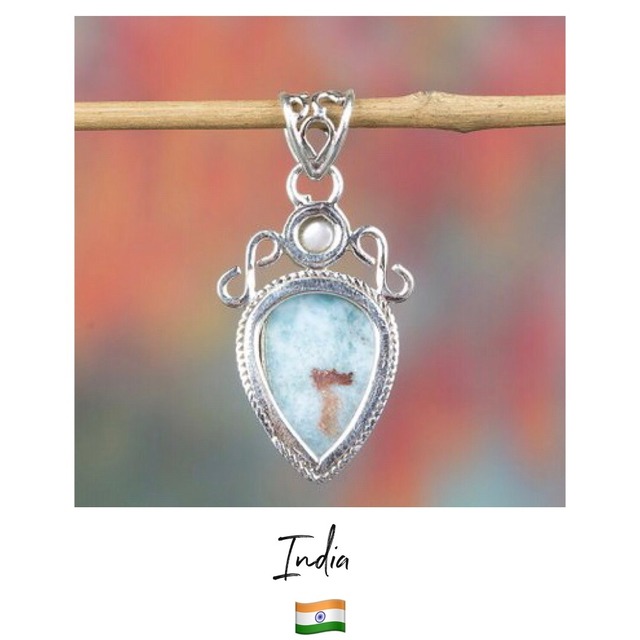 【Made in インド】天然石 ラリマー ペンダント ⁑ Larimar pearl pendant