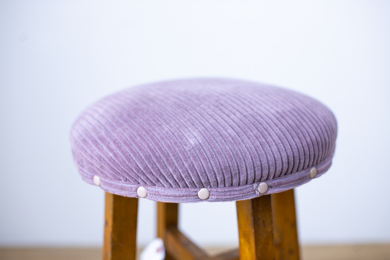 GOOD LUCK CHAIR 006