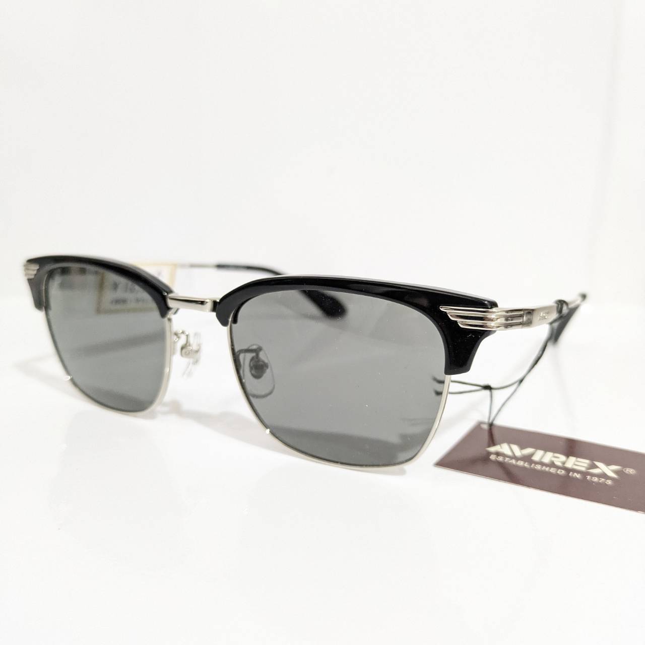 【AVIREX】ブローメタルフレーム サングラス シルバー・ブラック
