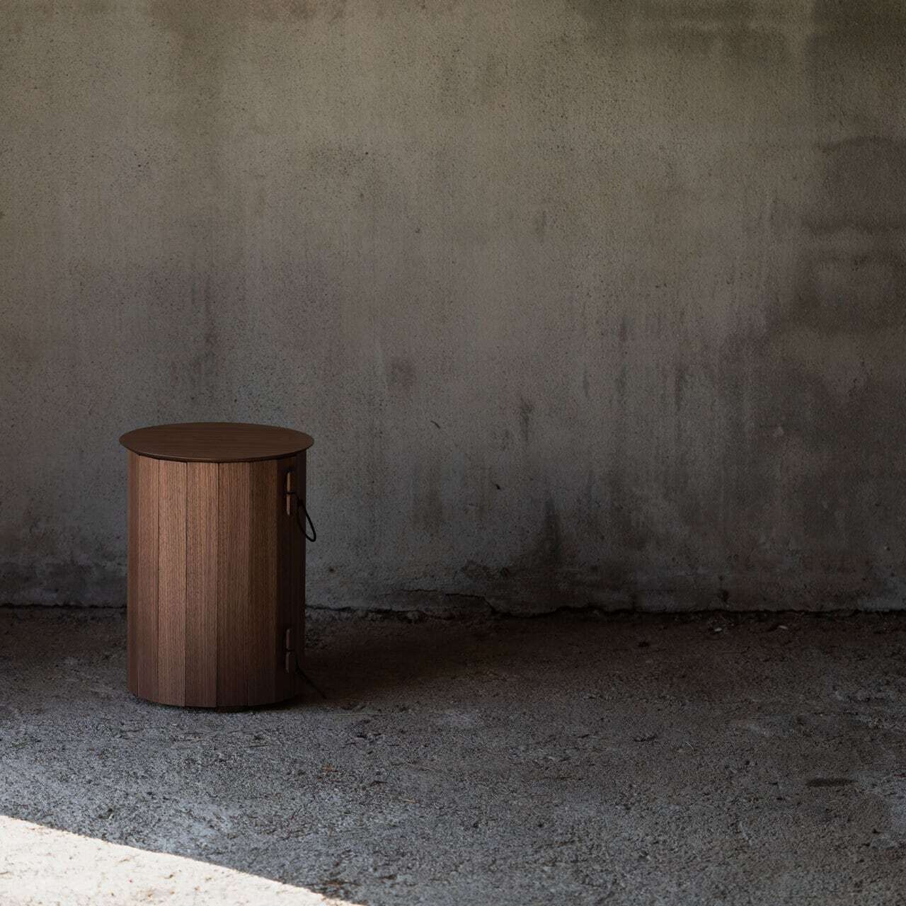 IKIKI フォルダブルコードビン ウォルナット Foldable Cord Bin Walnut