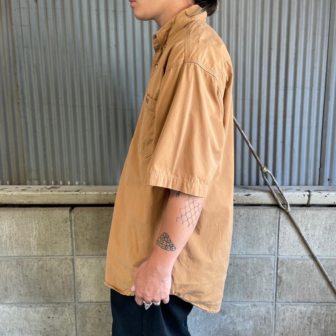 Carhartt カーハート　半袖シャツ　ベージュチェック　ロゴタグ　XL