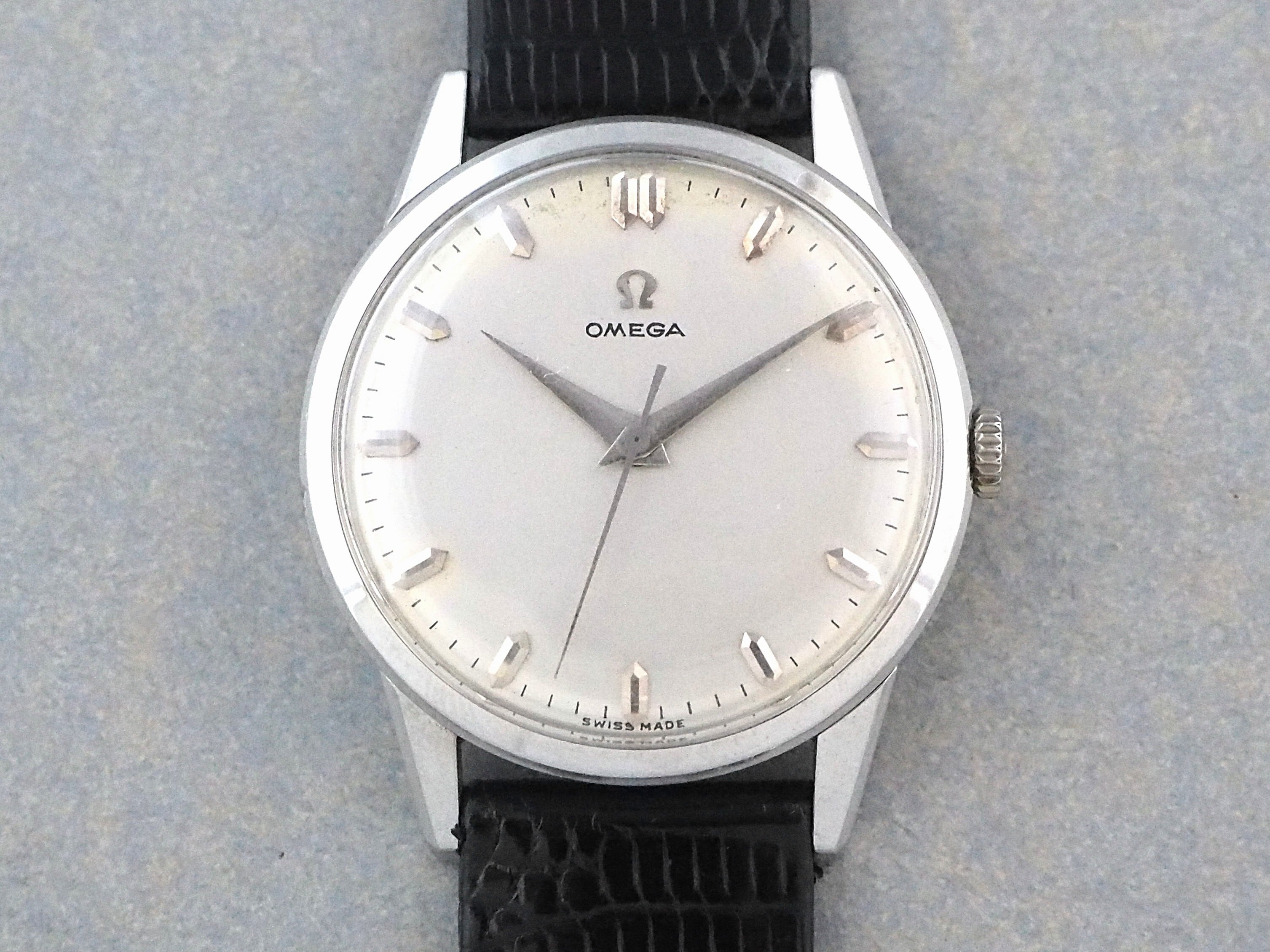 Vintage watch | L o'clock