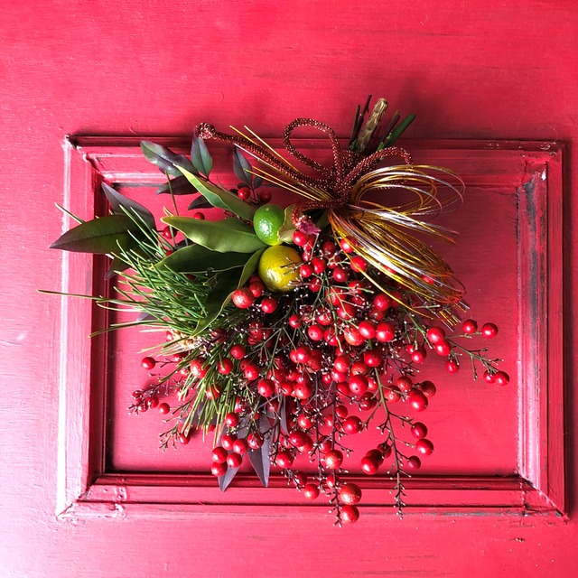 数量限定 お正月飾り 南天と金柑のスワッグ 生花材 最短発送 壁飾り 21 Naori Starry Garden ナオリ スターリィガーデン