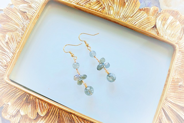 《ミステリアス・ブルーグレー》ラブラドライト ネックレス＆ピアスセット②