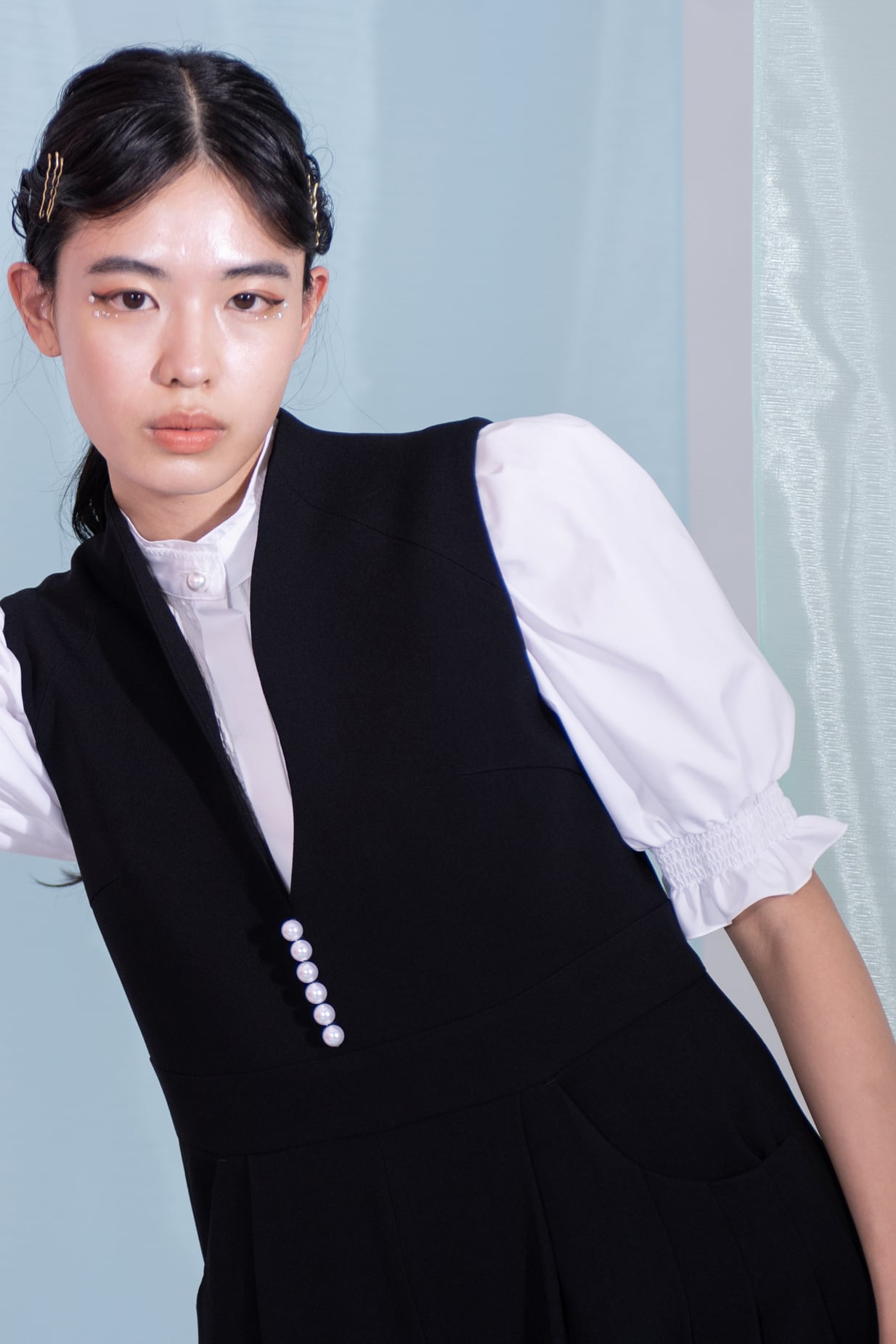 【Arobe】オールインワン　フォーマル Pearl Curved Neck All In One BLACK | Arobe OFFICIAL ONLINE STORE