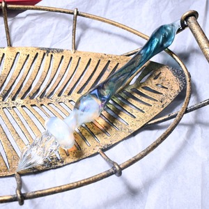 メタリックのガラスペン　青と紫　６3