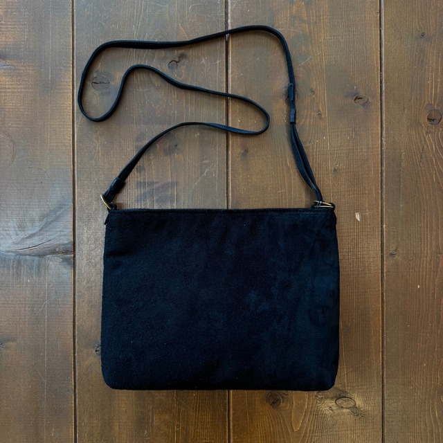 ワイツーレザー【Y'2 LEATHER】NATURAL SCAR HORSE ROUGHOUT SACOCHE BAG（BLACK）
