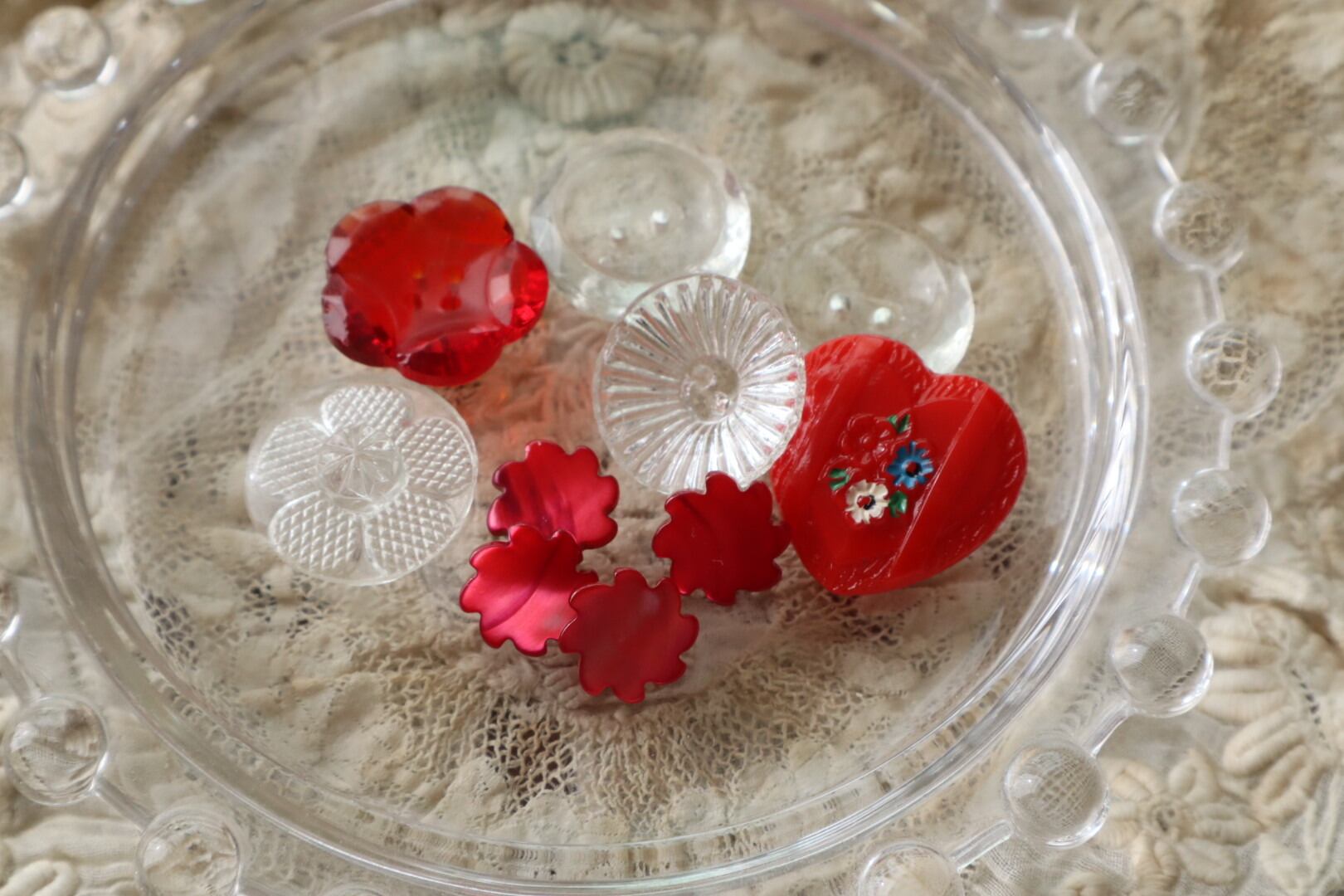 ボタン | vmt antique アンティーク雑貨の家 年末年始休暇1/4まで発送