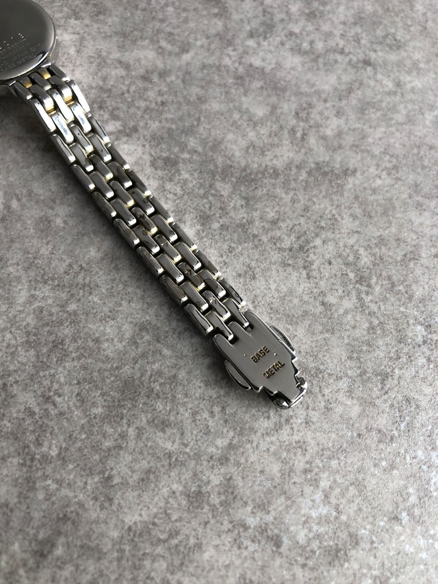 Yves Saint Laurent イヴ・サンローラン 腕時計 ゴールド シルバー ラウンド ステンレススチール 5421-H08070 クウォーツ vintage ヴィンテージ オールド nmsz84