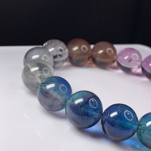 f05極上✩グラデーションフローライトブレスレット