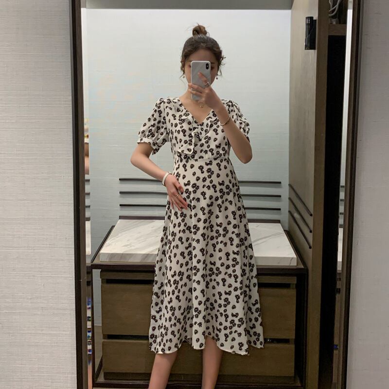 【新作】【送料無料】 マタニティウェア2020夏の新しいシフォンスモールデイジーハイウエストVネックドレススモールフレッシュミドルレングスマタニティドレス-アリババ ハイウェスト サマー 夏物 expec231357876145