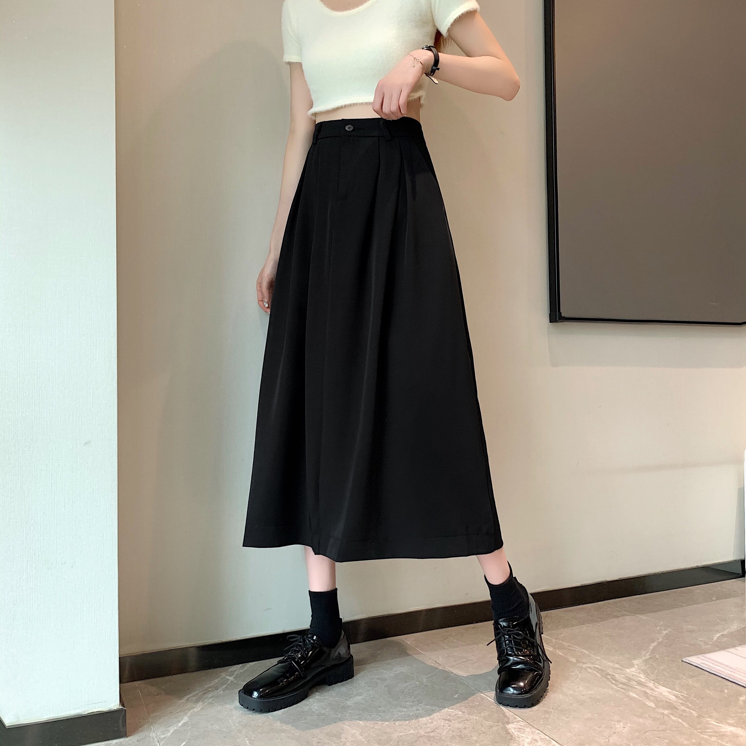 メーカー販売 ISSEY MIYAKE1325 スカート - dabihotel.com