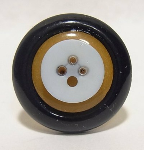 ヴィンテージボタンを使ったリング フリーサイズ 4122R