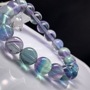 ー極ー繊細✩美グラデーションフローライトブレスレット