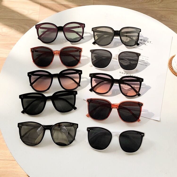 レッド ストリート かわいい スクウェア ブラック・アイド・ピーズ52780667609