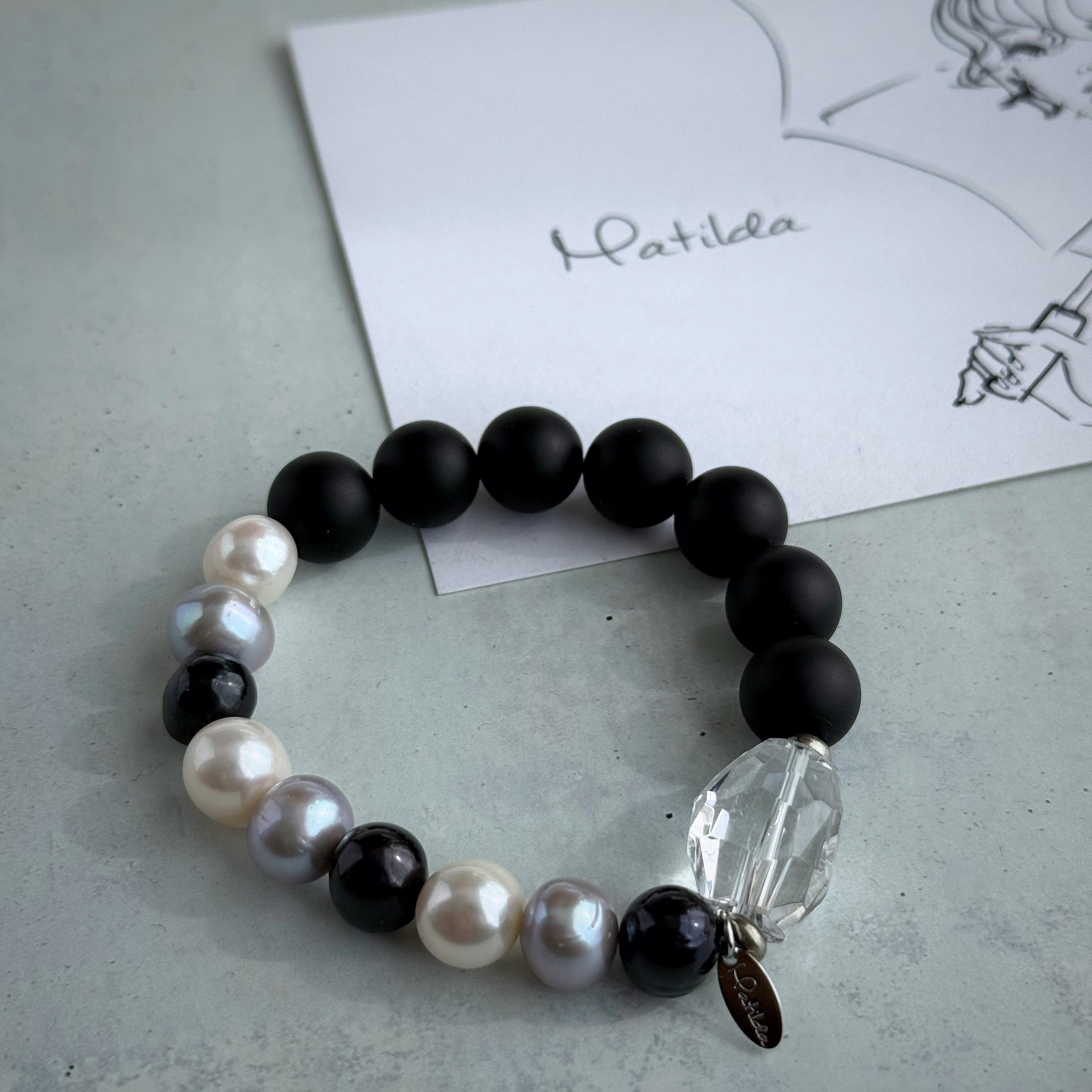 The 'Matilda' bracelet(オニキス×淡水パール×クォーツ)