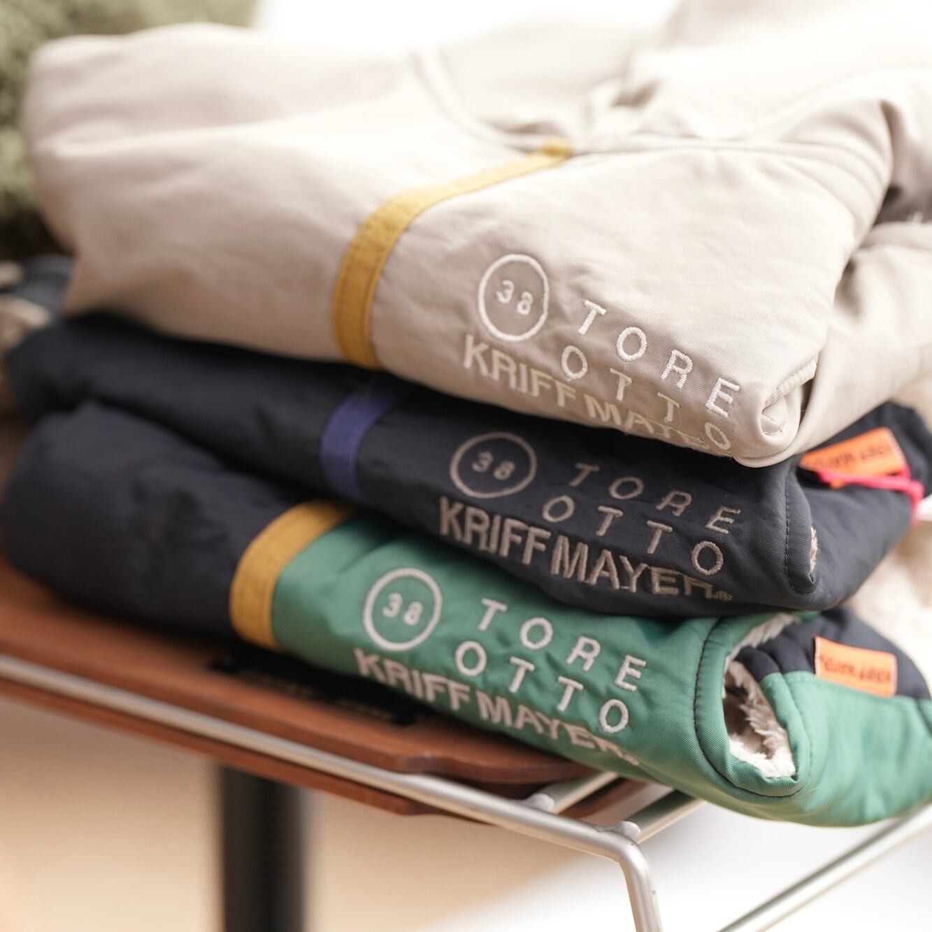 DOGひっくりベスト（GREIGE） | 38explore