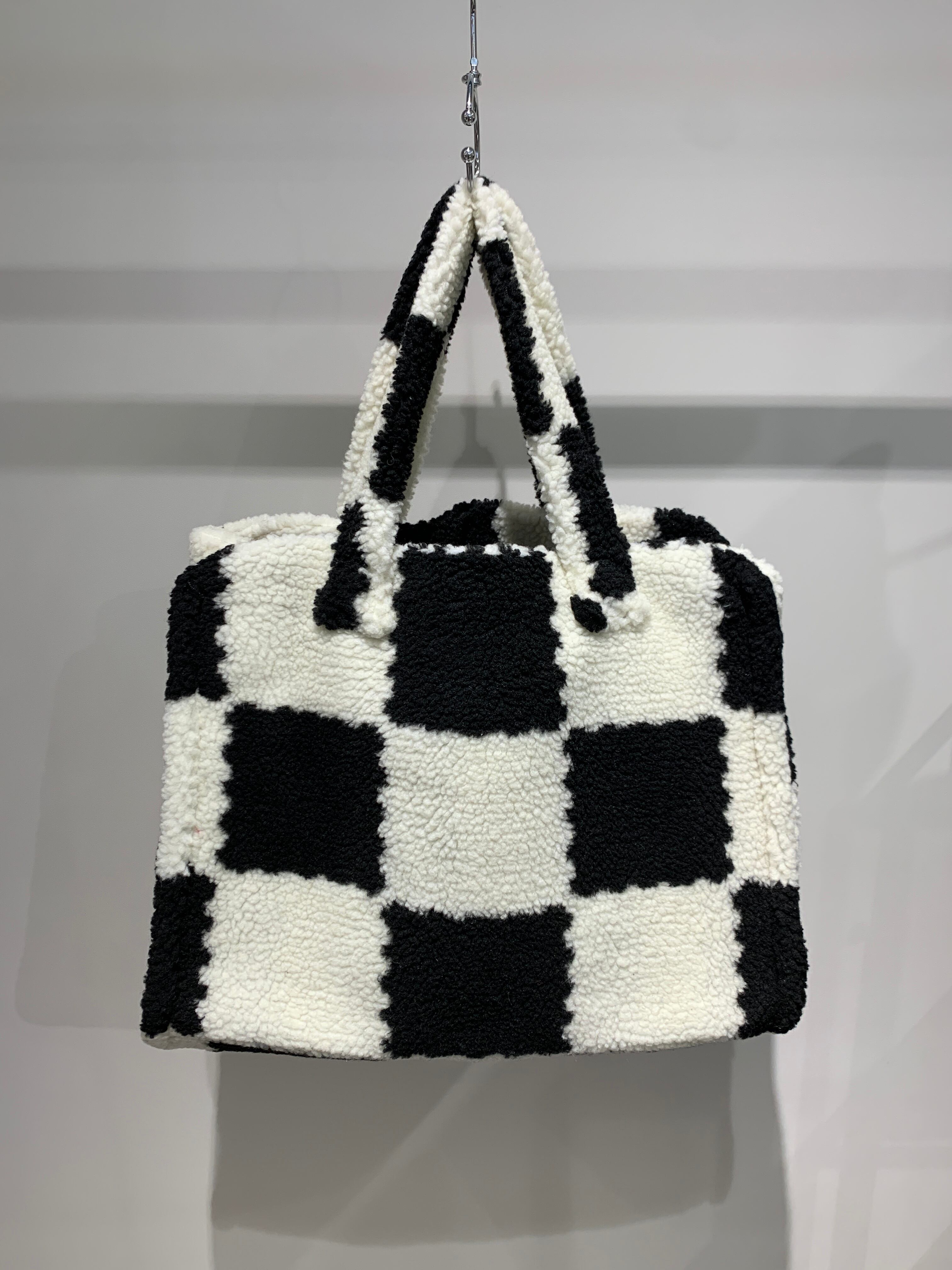 check boa tote bag L